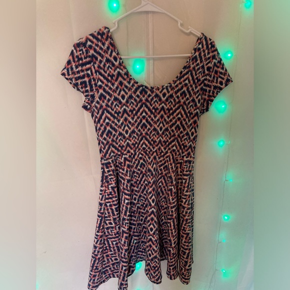 Stretchy dress - Picture 3 of 3